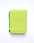 Carnet de poche vertical 11 x 7,5 cm avec stylo à bille assorti, couverture souple, 96 feuilles