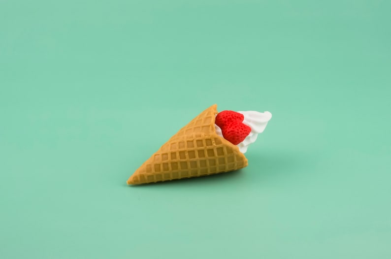Gommes à desserts - Formes de gâteau, beignet et cornet de gaufre - Lot de 3