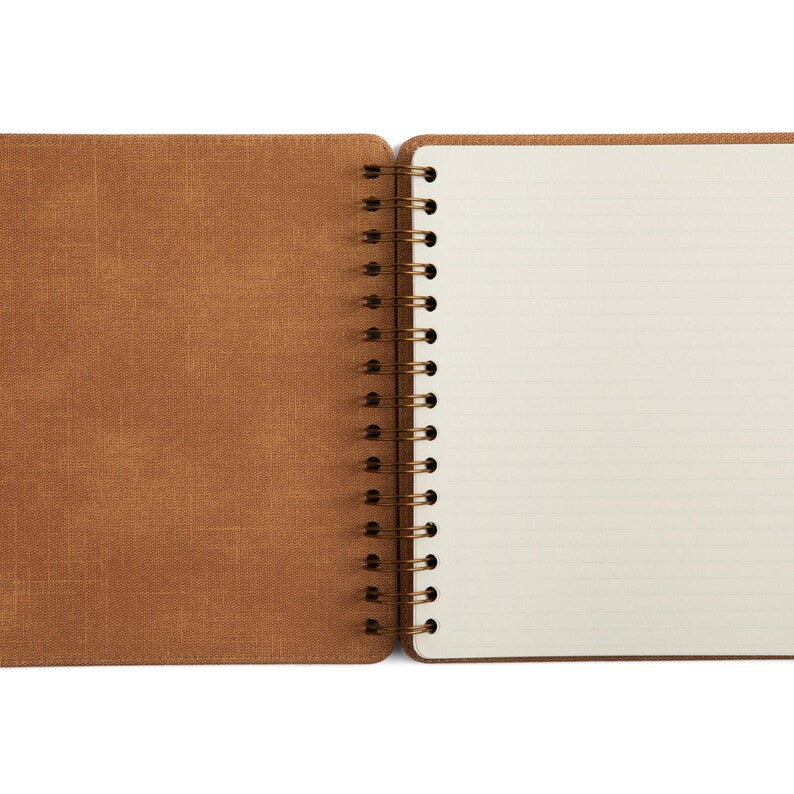 Carnet de notes à spirales crème 8 x 8 po | Couverture rigide en cuir PU | Papier ligné, ligné large, quadrillé, ordinaire