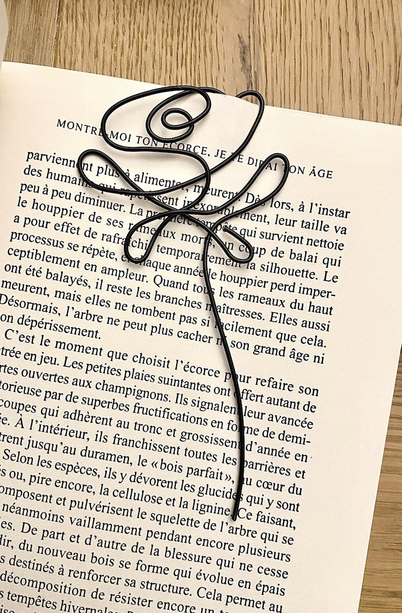 Marque-page rose en fil de fer 15cm - Noir ou doré