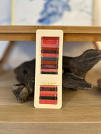 Marque-page Bûche de lecture peint à la main – Pile de livres aquarelle