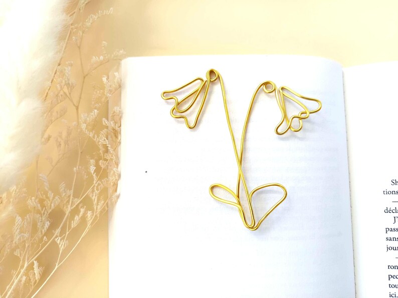 Marque-page trombone en fil d'aluminium martelé à la main - Feuilles de monstera, ginko, hibiscus, perce-neige - 11/12 cm
